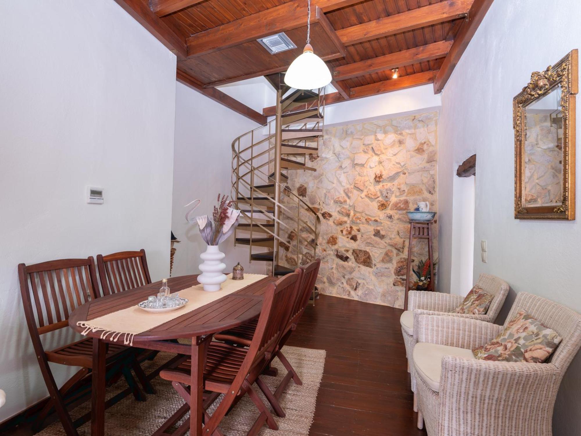 Ornus Traditional House Orne Exterior foto